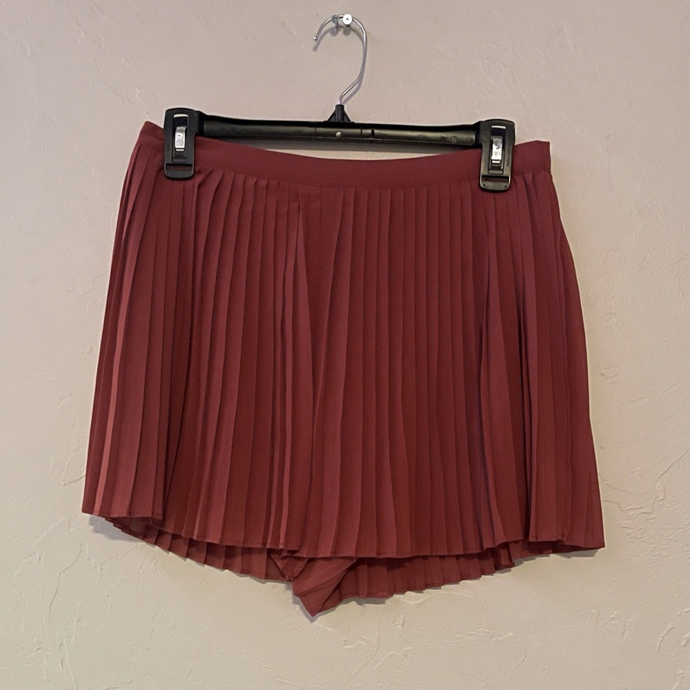 Lush Brand Red Mini Skort, Size Medium